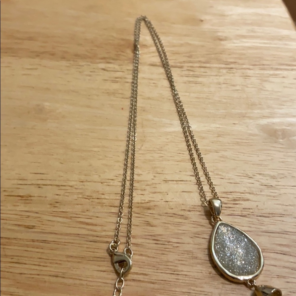 Necklace and Earring Set - Picture 5 of 5